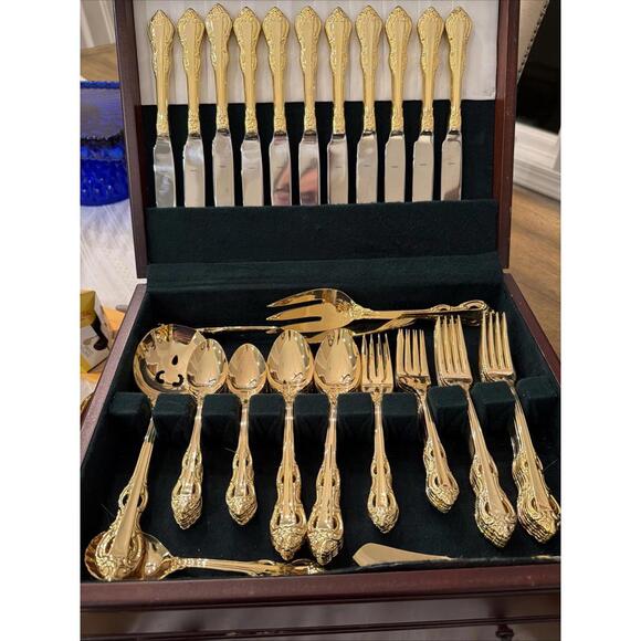 Towle King Arthur Gold Electroplate Flatware 64 Pc Set w/ Case Service 12